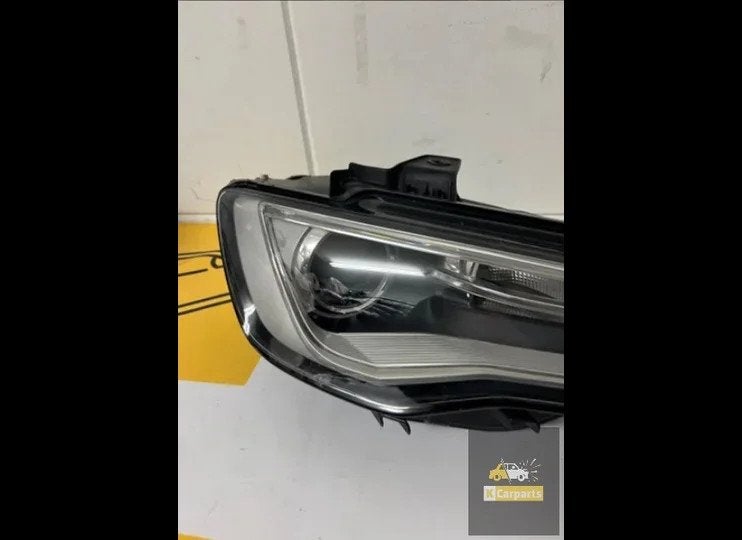Koplamp Audi A3 8V Bixenon 2012-2016 8VO941005 RECHTS VOOR, Gebruikt, AUDI AG, Auto-Union-Strasse 1
85045  Ingolstadt, DE, Kundenbetreuung@audi.de