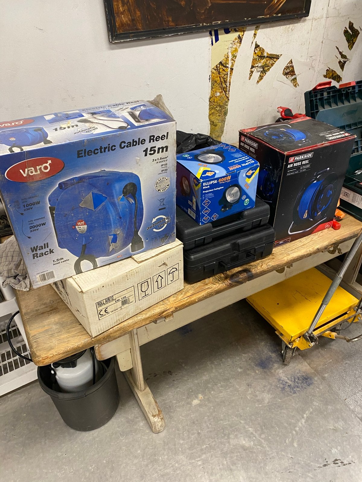 Diverse gereedschappen: kabelhaspel, luchtslang, doppenset,, Doe-het-zelf en Verbouw, Gereedschap | Handgereedschap, Ophalen, Nieuw