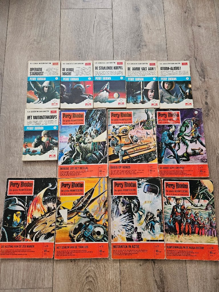 Zeer grote Perry Rhodan verzameling in het Nederlands, Boeken, Science fiction, Ophalen, Gelezen