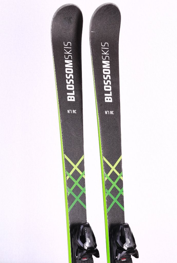 164 cm ski's BLOSSOM SKIS N1 RC 2024, grip walk, titanal, Overige merken, 160 tot 180 cm, Gebruikt, Verzenden