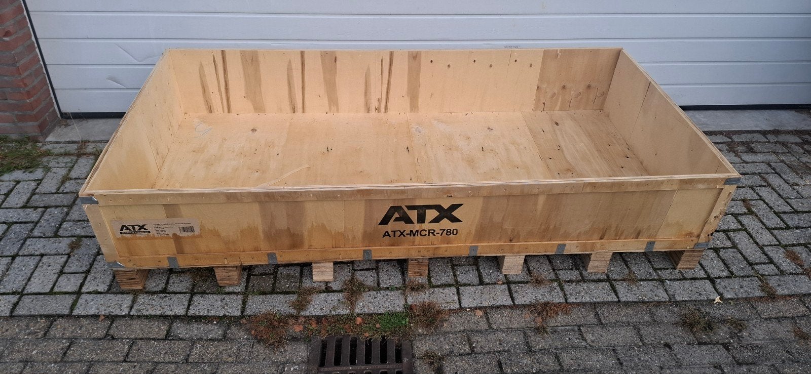 Grote houten kist gratis af te halen ca 235×100×55cm, Huis en Inrichting, Ophalen