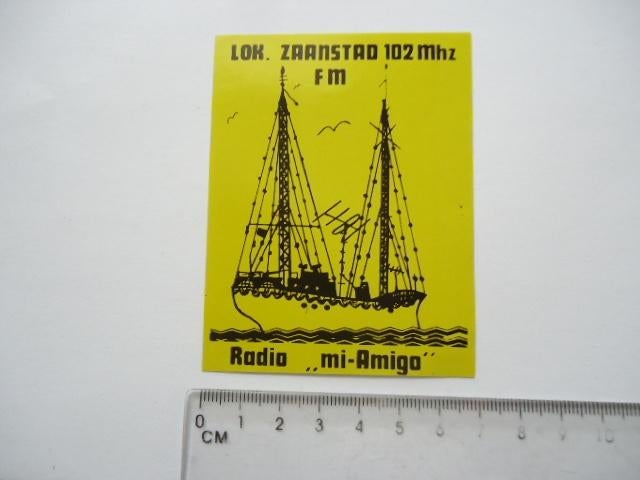sticker oud Piraat Radio MI AMIGO Zaanstad zender amateur, Verzenden, Zo goed als nieuw, Bedrijf of Vereniging