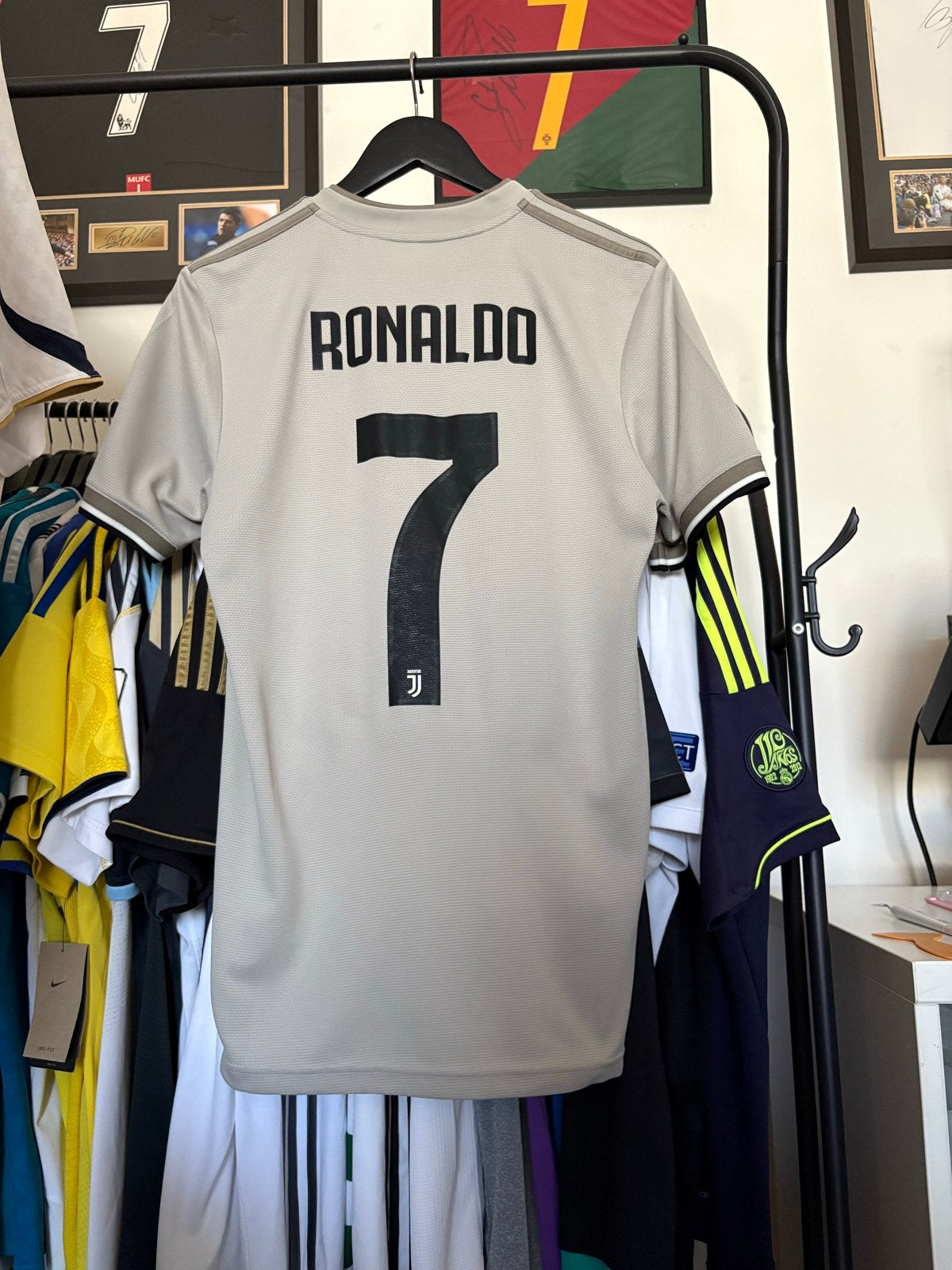 Ronaldo Juventus uitshirt 2018-2019 - Origineel, Maat M, Kleding | Heren, Maat 48/50 (M), Ophalen of Verzenden, Zo goed als nieuw