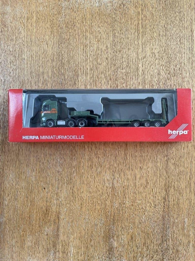 Herpa 308236 - Volvo FH GL 6x2 Szg "Max Wild, Ophalen of Verzenden, Nieuw, Bus of Vrachtwagen, Herpa