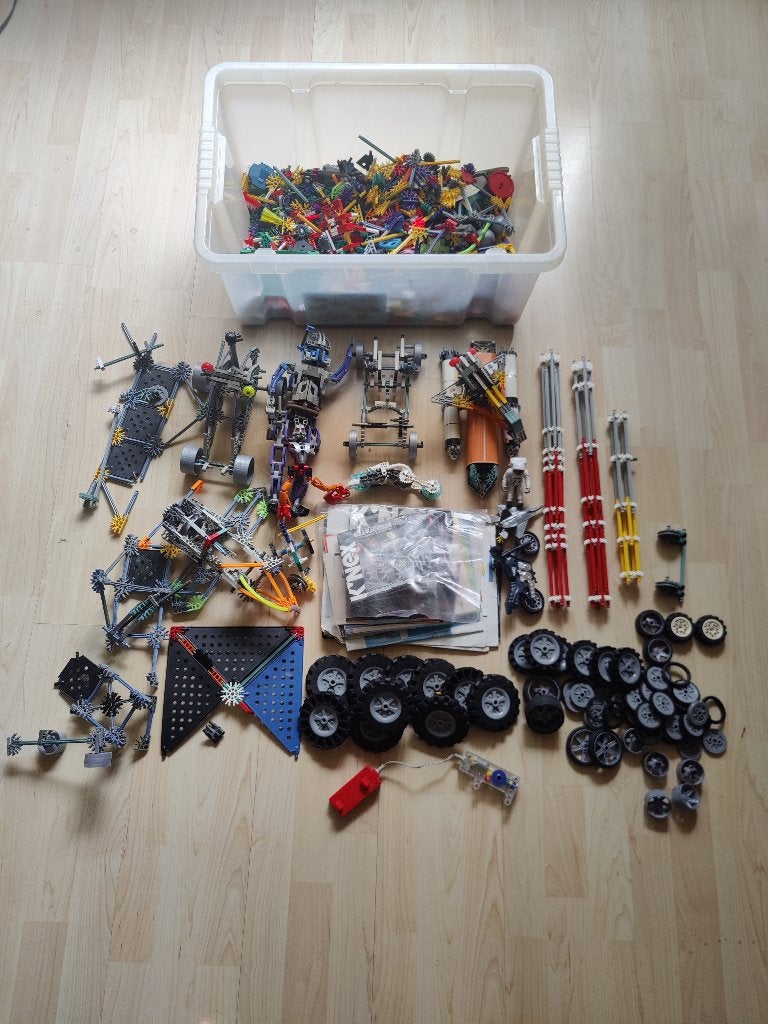 Grote doos met K'nex / KNEX spullen., Ophalen, Gebruikt, K'nex