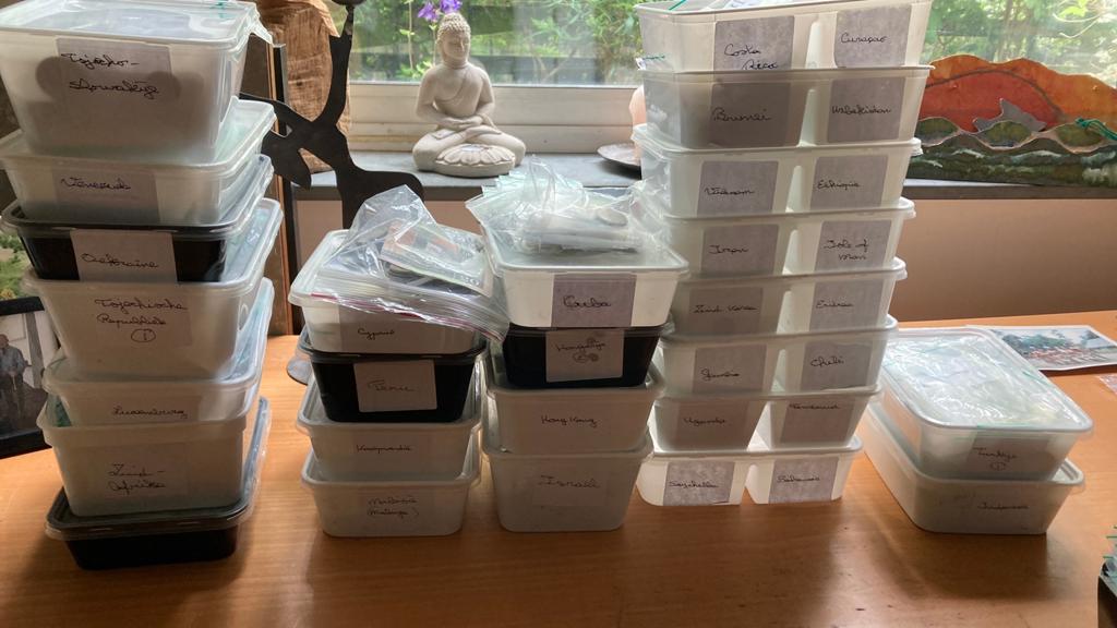 18 kilo buitenlandse munten in zakjes en bakjes, Postzegels en Munten, Munten en Bankbiljetten | Verzamelingen, Ophalen, Buitenland