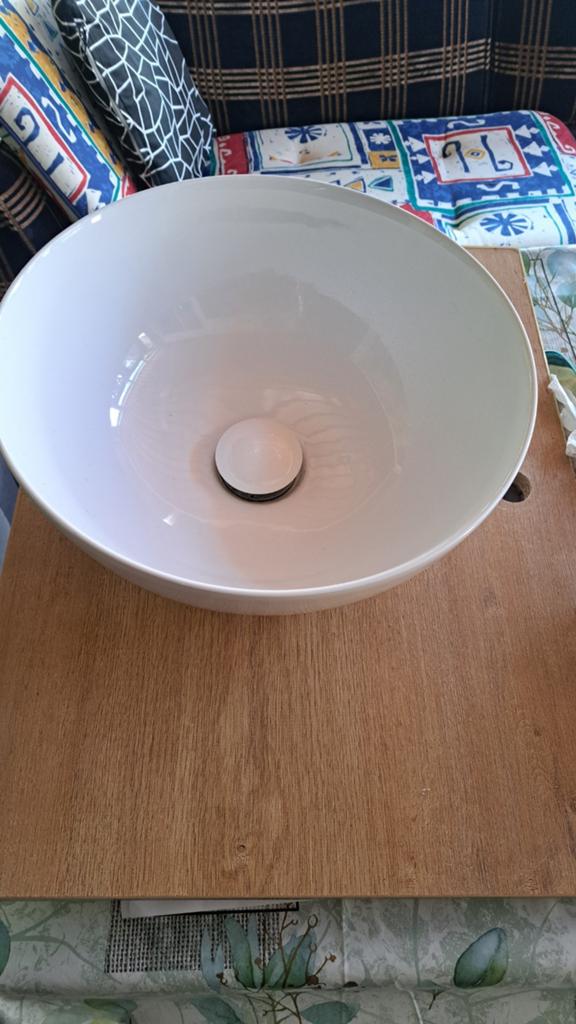 Wastafel kom op blad inclusief chrome hoge kraan, Ophalen, 50 tot 100 cm, Zo goed als nieuw, Minder dan 100 cm