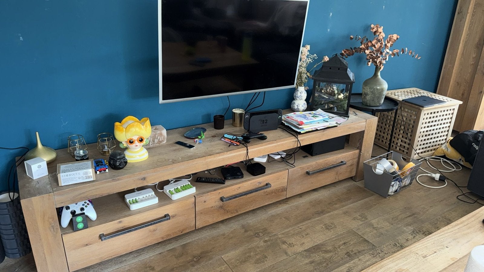 TV-meubel van hout met lades, 222x45x51 cm, Ophalen, Gebruikt, 200 cm of meer, Minder dan 100 cm