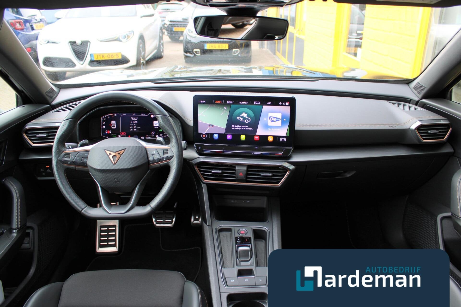 CUPRA Formentor 1.4 e-Hybrid VZ Performance Panorama, Auto's, Gebruikt, Euro 6, Leder en Stof, Zwart