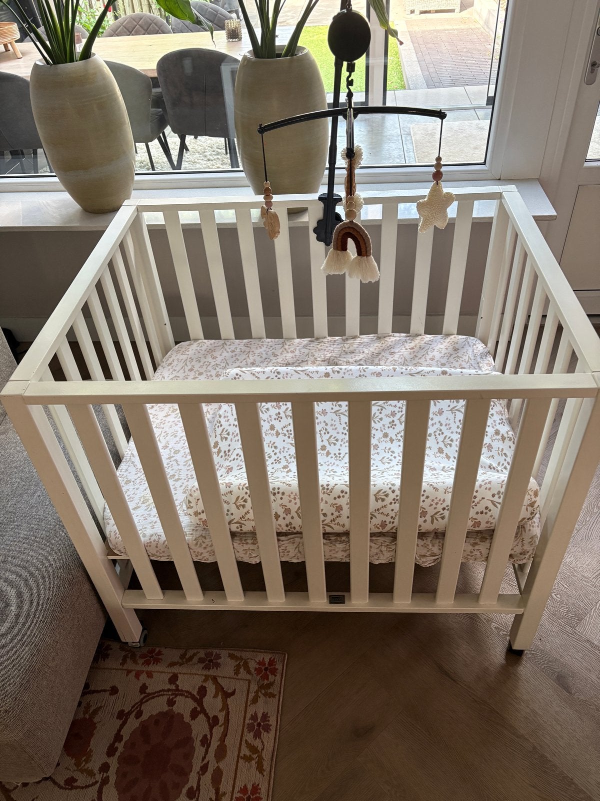 TWF Box met wieltjes incl. Box matras, Kinderen en Baby's, Boxen, Ophalen, Zo goed als nieuw, Vierkant, Wieltjes