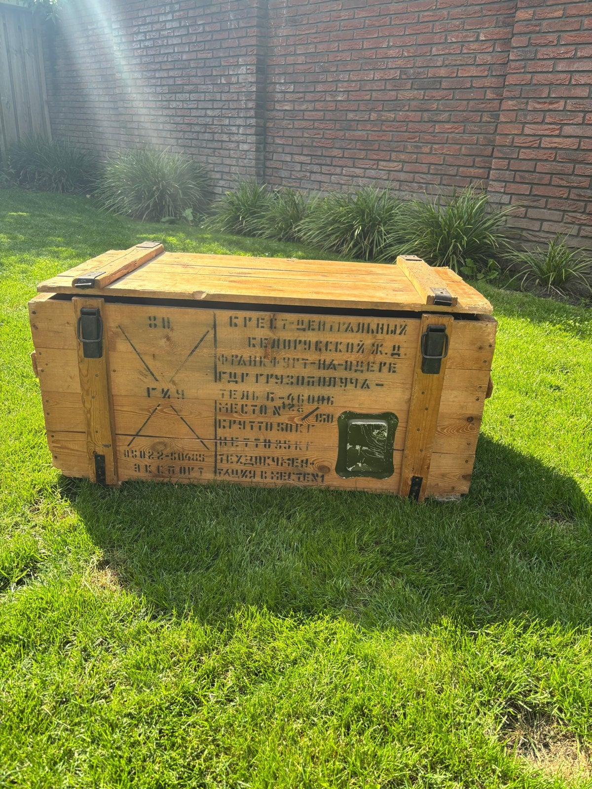 Vintage Legerkist - Houten Munitiekist met Russische Tekst, Ophalen, Overige soorten, Overige gebieden, Kist of Geocache