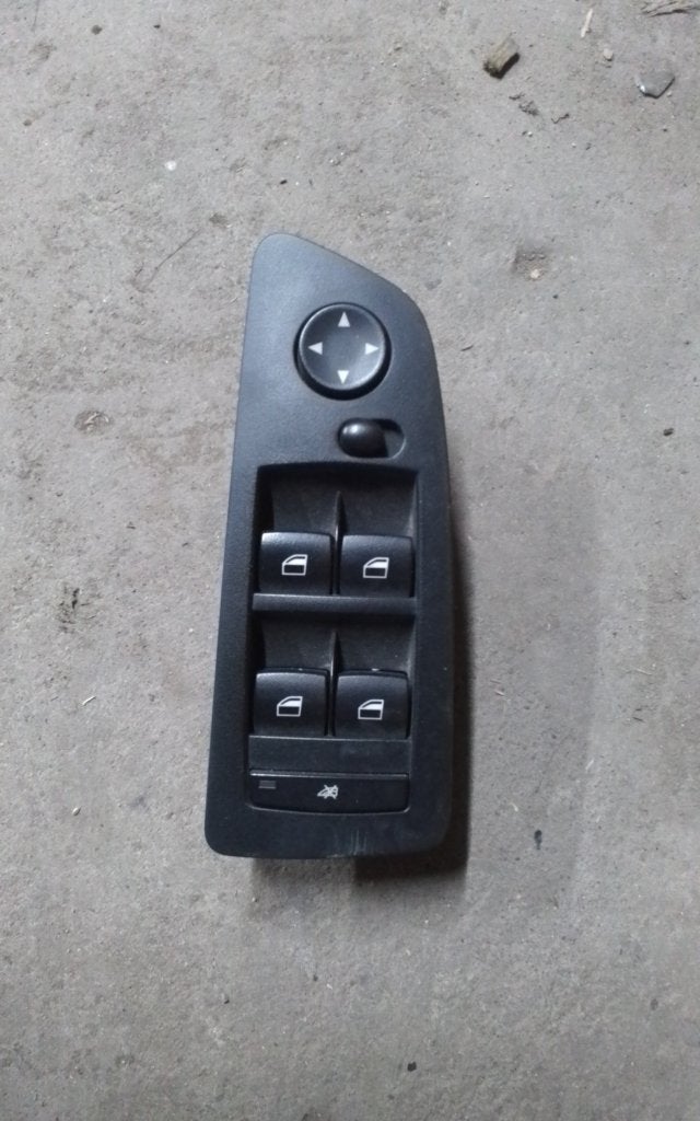 RAAMSCHAKELAAR BMW 1 SERIE, Auto-onderdelen, Niet ingevuld, Gebruikt, Niet ingevuld, Ophalen of Verzenden