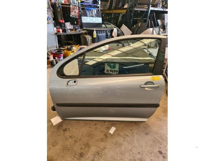 Portier 2Deurs links van een Peugeot 207 (KGZ), Auto-onderdelen, Gebruikt, -, Deur, -