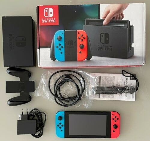 Nintendo Switch V1 - Unpatched, Spelcomputers en Games, Ophalen, Zo goed als nieuw, Met 2 controllers, Switch Original