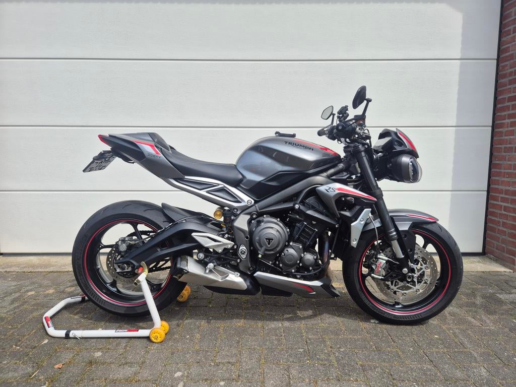 Triumph Street Triple 765 RS 2020 | 10.500km | Full option, Motoren, Occasion, Motorrijbewijs A, 3 cilinders, Particulier