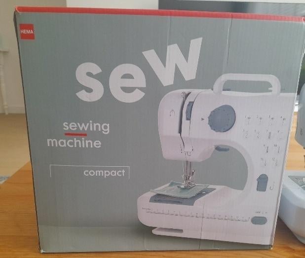Naaimachine, Hobby en Vrije tijd, Ophalen, Zo goed als nieuw, Naaimachine, Overige merken