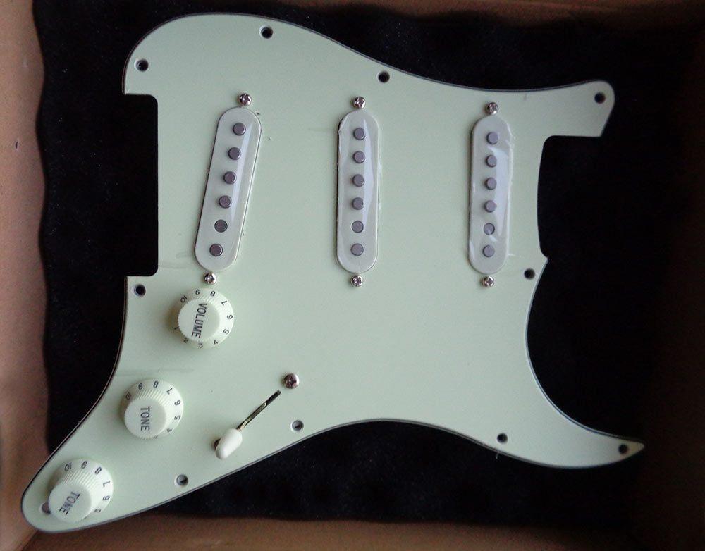 Mooie en goede mint loaded pickguard nieuw NOV, NVT, Verzenden, Nieuw, NVT
