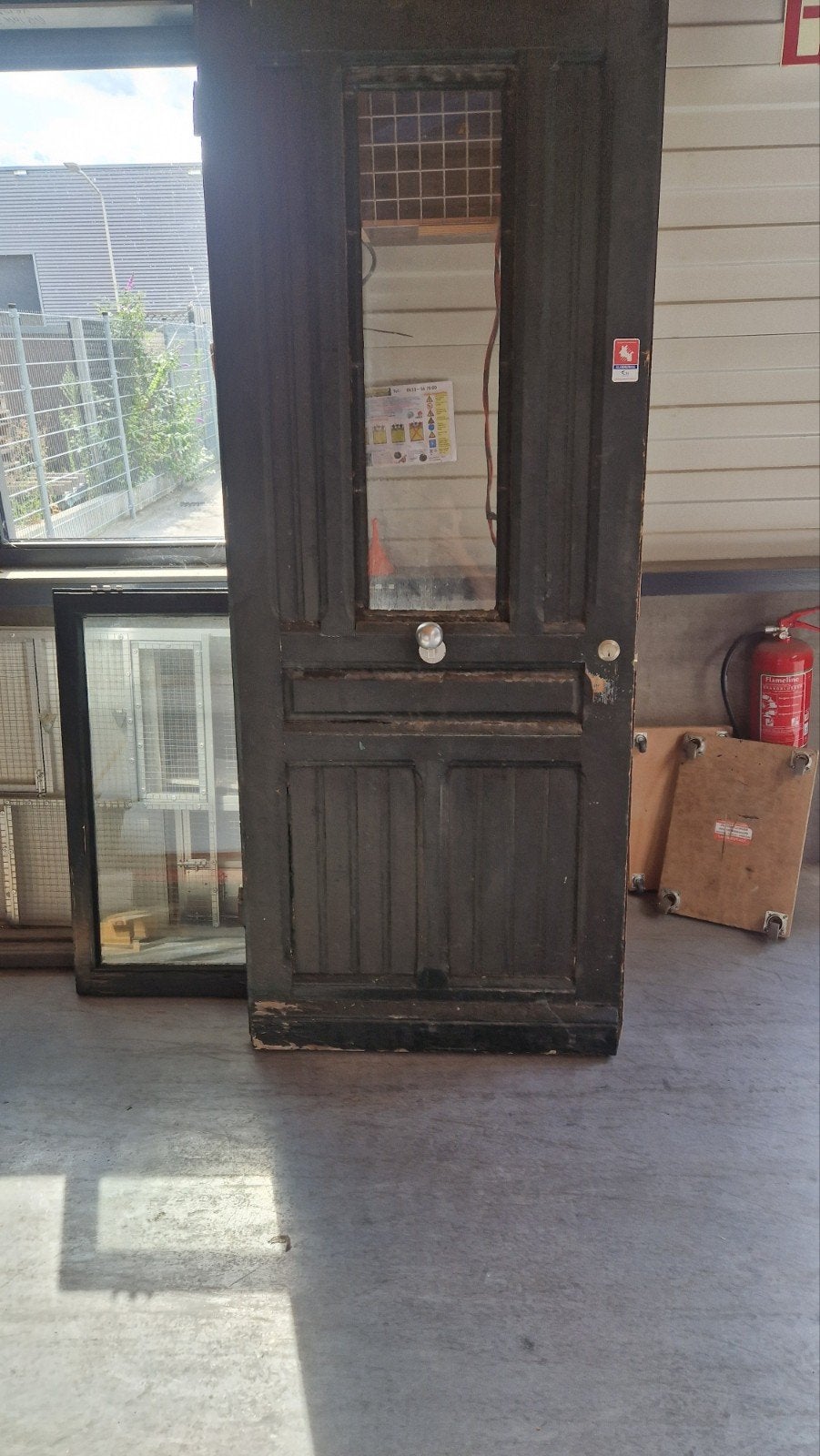Antieke Voordeur - Decoratieve Houten Buitendeur, Doe-het-zelf en Verbouw, Deuren en Horren, Ophalen, Gebruikt, 80 tot 100 cm