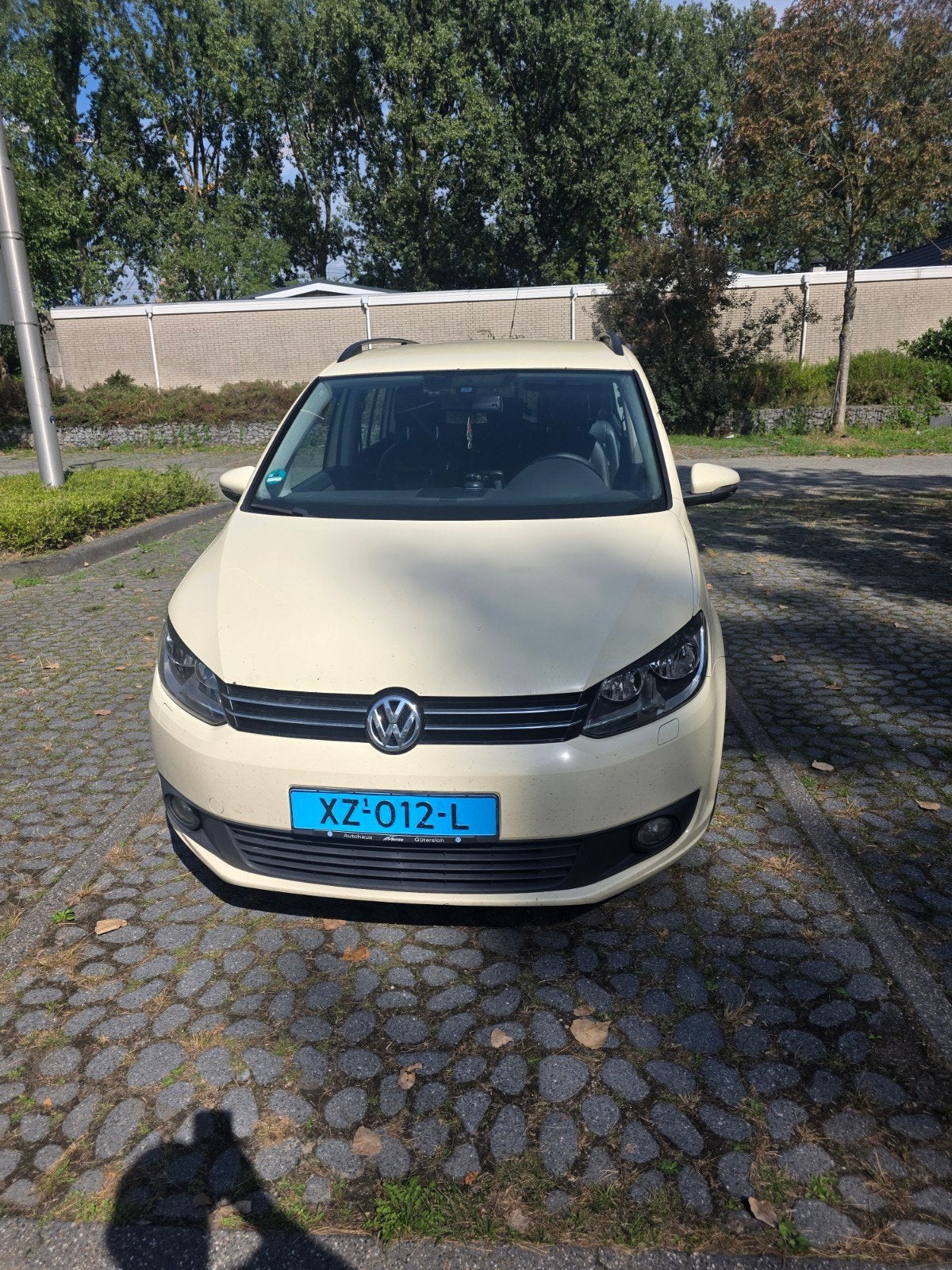 Volkswagen Touran 2.0 tdi 2015 taxiklaar of geel kenteken, Auto's, Geel, Stationwagon, Diesel, Particulier