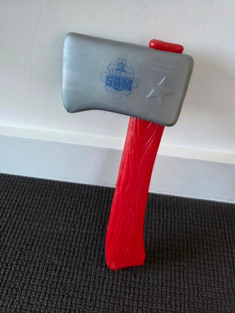 Brandweerman Sam speelgoedbijl, Ophalen of Verzenden, Zo goed als nieuw, Rood, Brandweerman Sam
