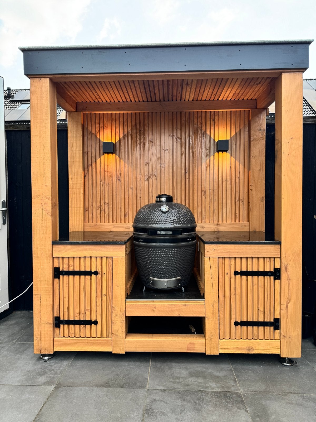Grill Guru Large Kamado BBQ met onderstel, Ophalen, Gebruikt, Houtskool, Vrijstaand