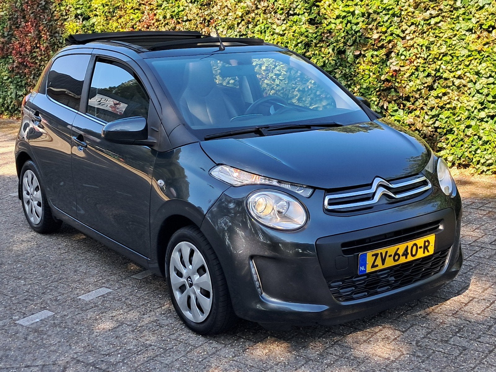 Nette c1 met open dak, Particulier, Te koop