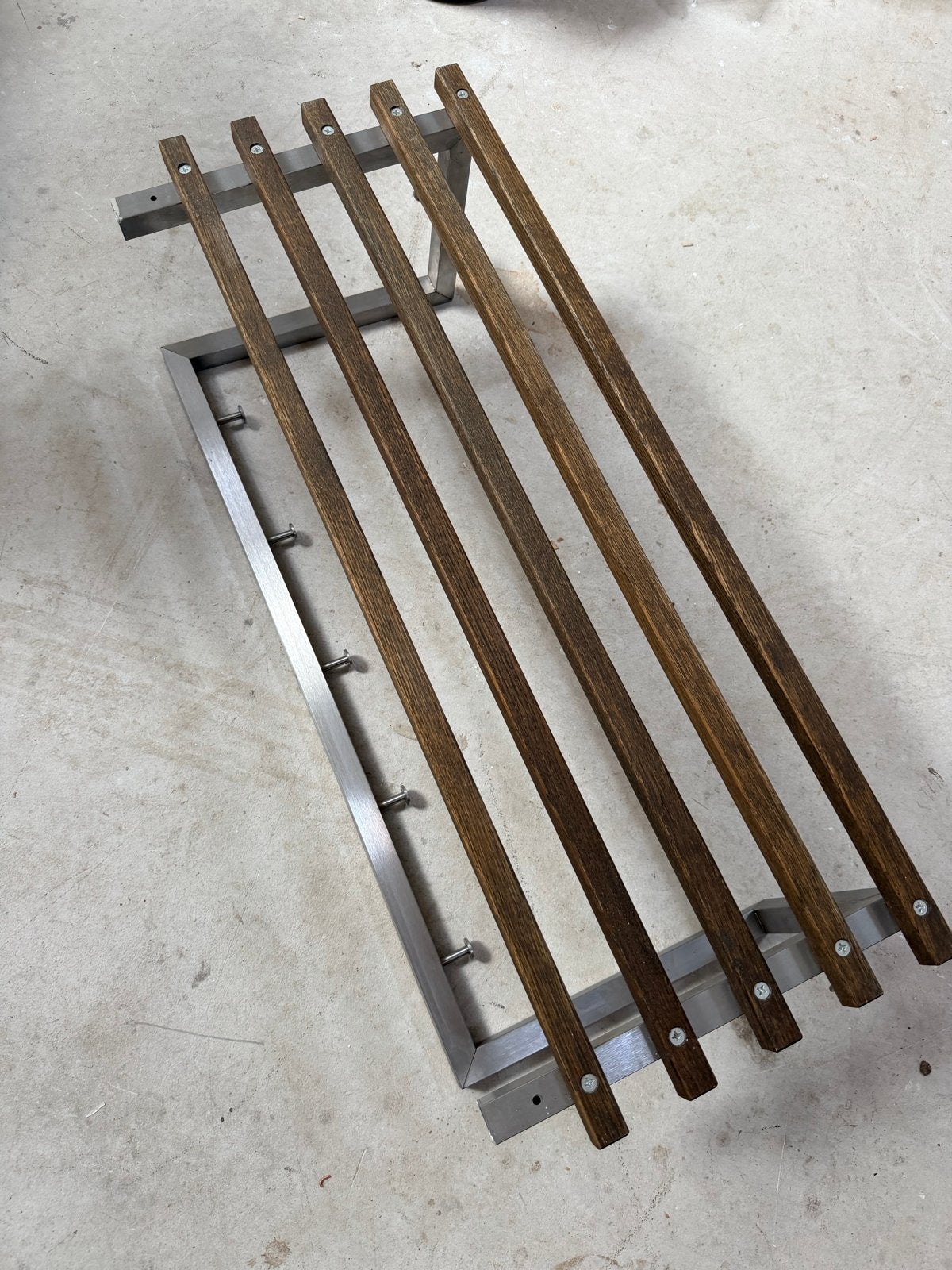 Wandkapstok met houten latten en metalen frame, Huis en Inrichting, Gebruikt, Minder dan 100 cm, Metaal, Ophalen