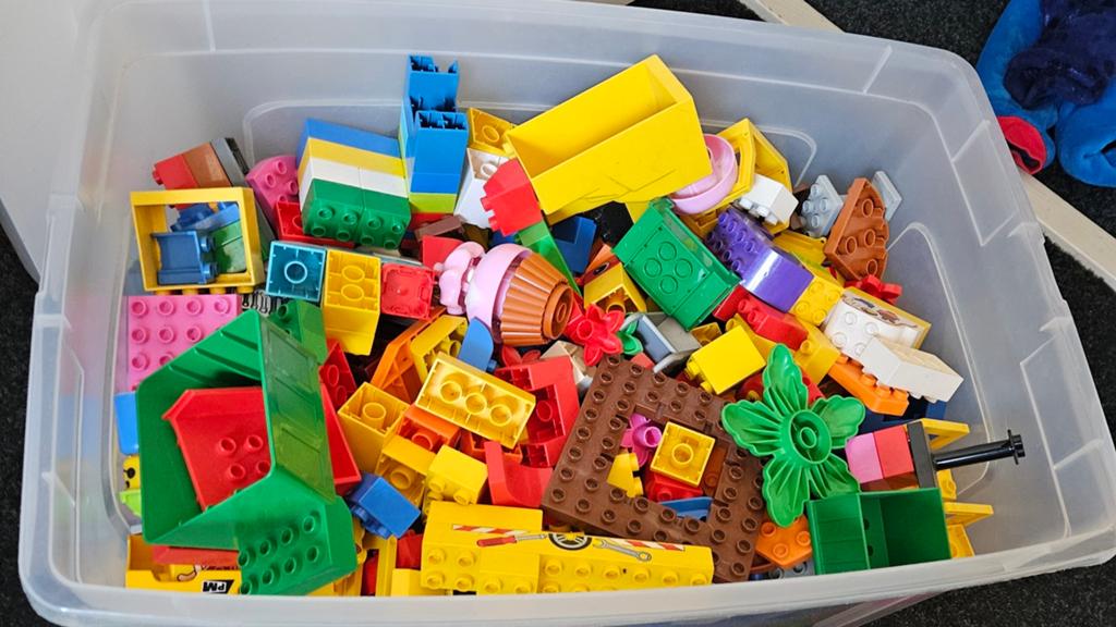 Grote bak met duplo blokken, Ophalen, Zo goed als nieuw, Duplo