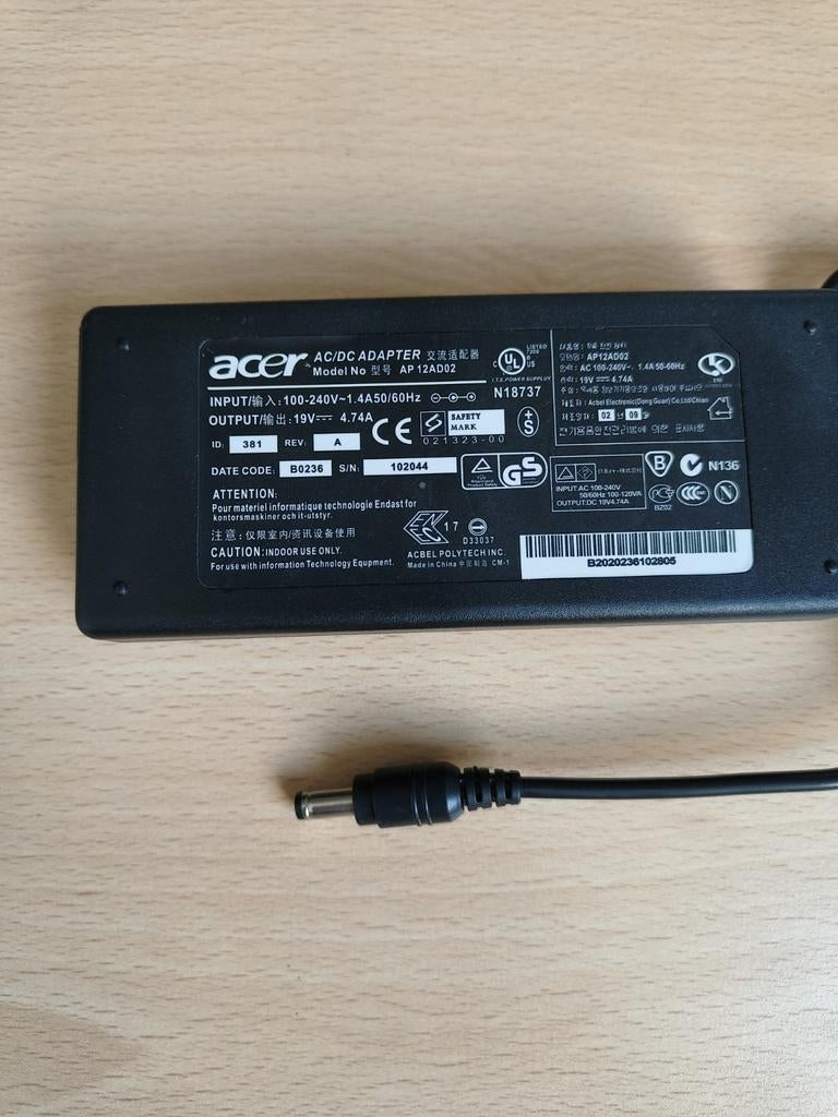 Originele Acer laptop adapter 19V 4.74A, Computers en Software, Laptop-opladers, Ophalen of Verzenden