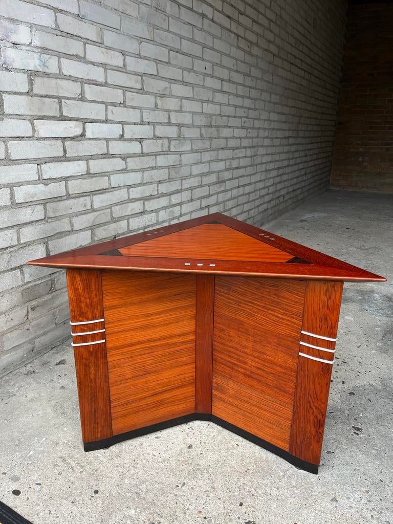 Schuitema Driehoekige Bijzettafel, Minder dan 55 cm, Zo goed als nieuw, Overige vormen, Ophalen