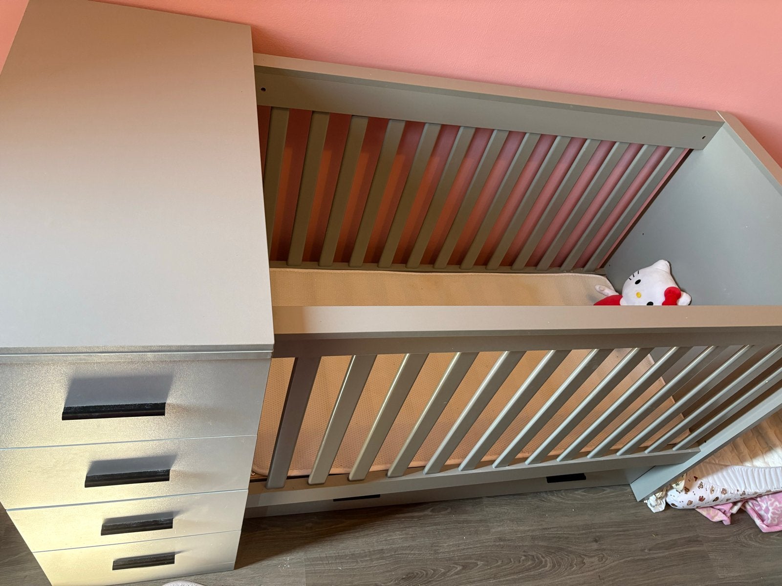Babybedje met commode en lades, Ophalen, Gebruikt, 70 tot 85 cm, 140 tot 160 cm