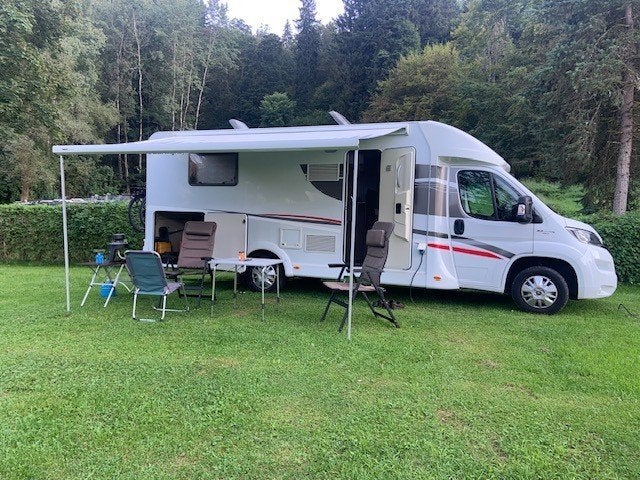 Sunlight T 69 L -  Ruime Half-integraal met Euro 6 Motor, Sunlight, Fiat, Particulier, Luifel