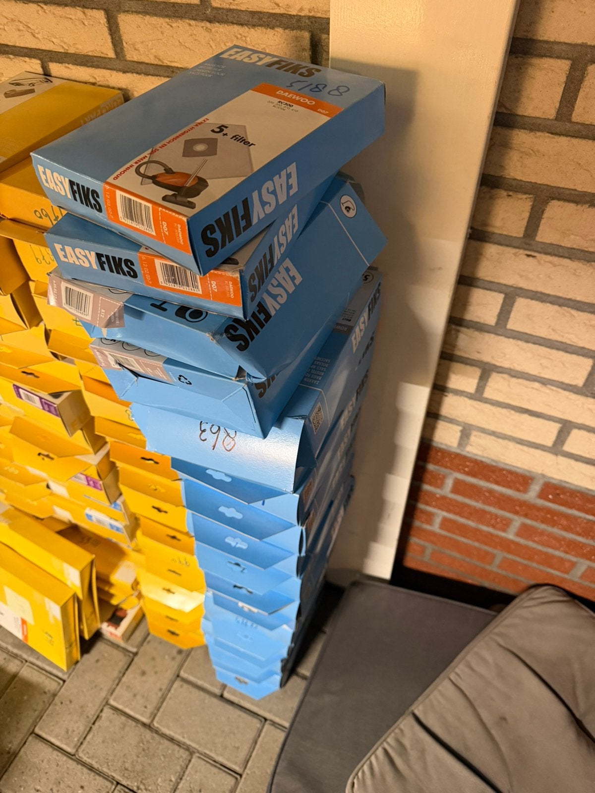 Partij stofzuiger zakken markt en partijhandel +-350 stuks, Ophalen, Zo goed als nieuw