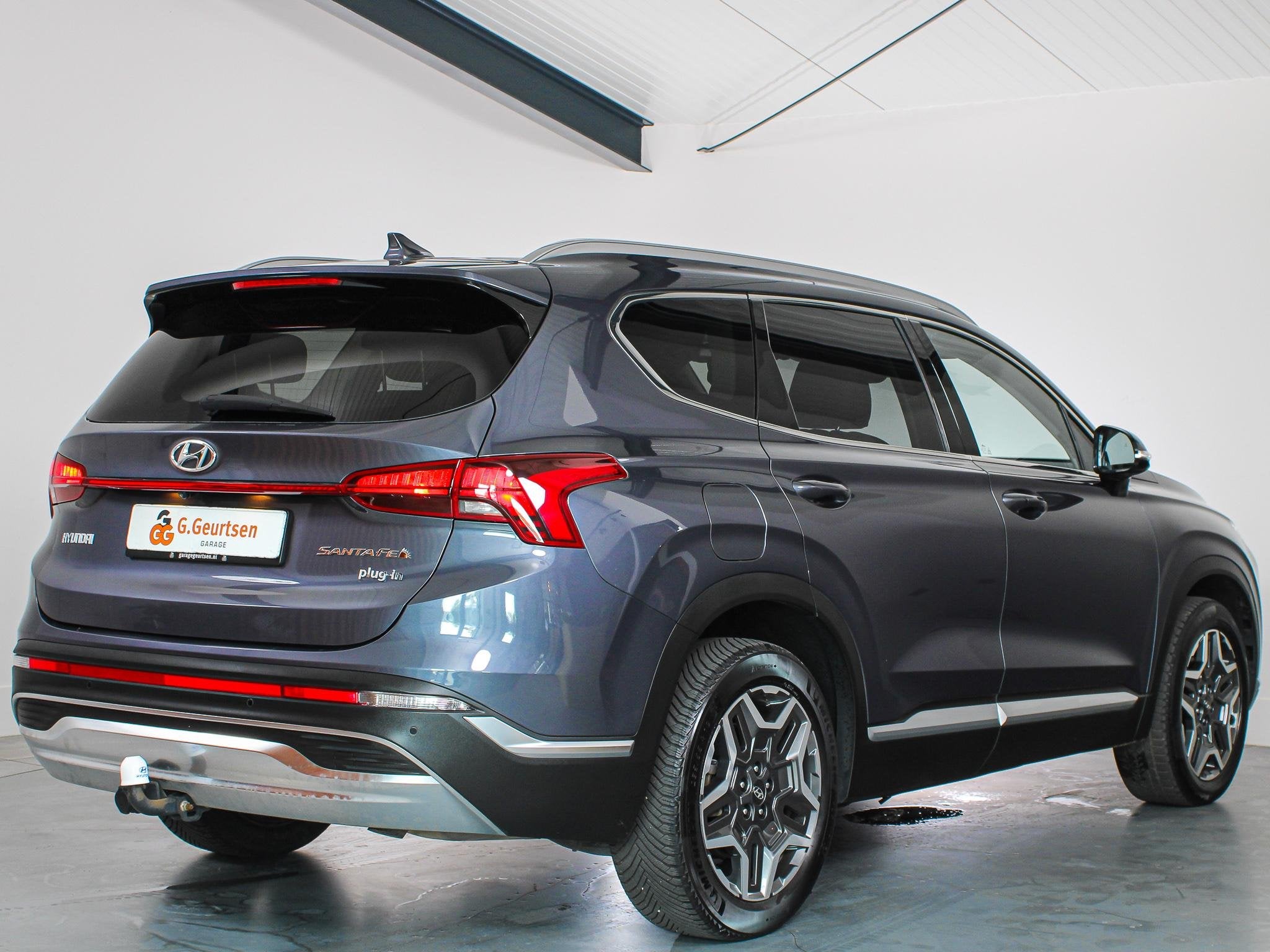 Hyundai Santa Fe 1.6 T-GDI PHEV Comfort Smart 7-Persoons Tre, Auto's, Automaat, 1350 kg, Gebruikt, 4 cilinders
