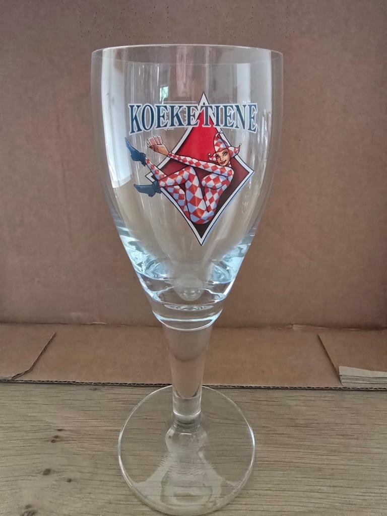 Koeketiene bierglas, Verzamelen, Glas en Borrelglaasjes, Ophalen, Zo goed als nieuw, Bierglas