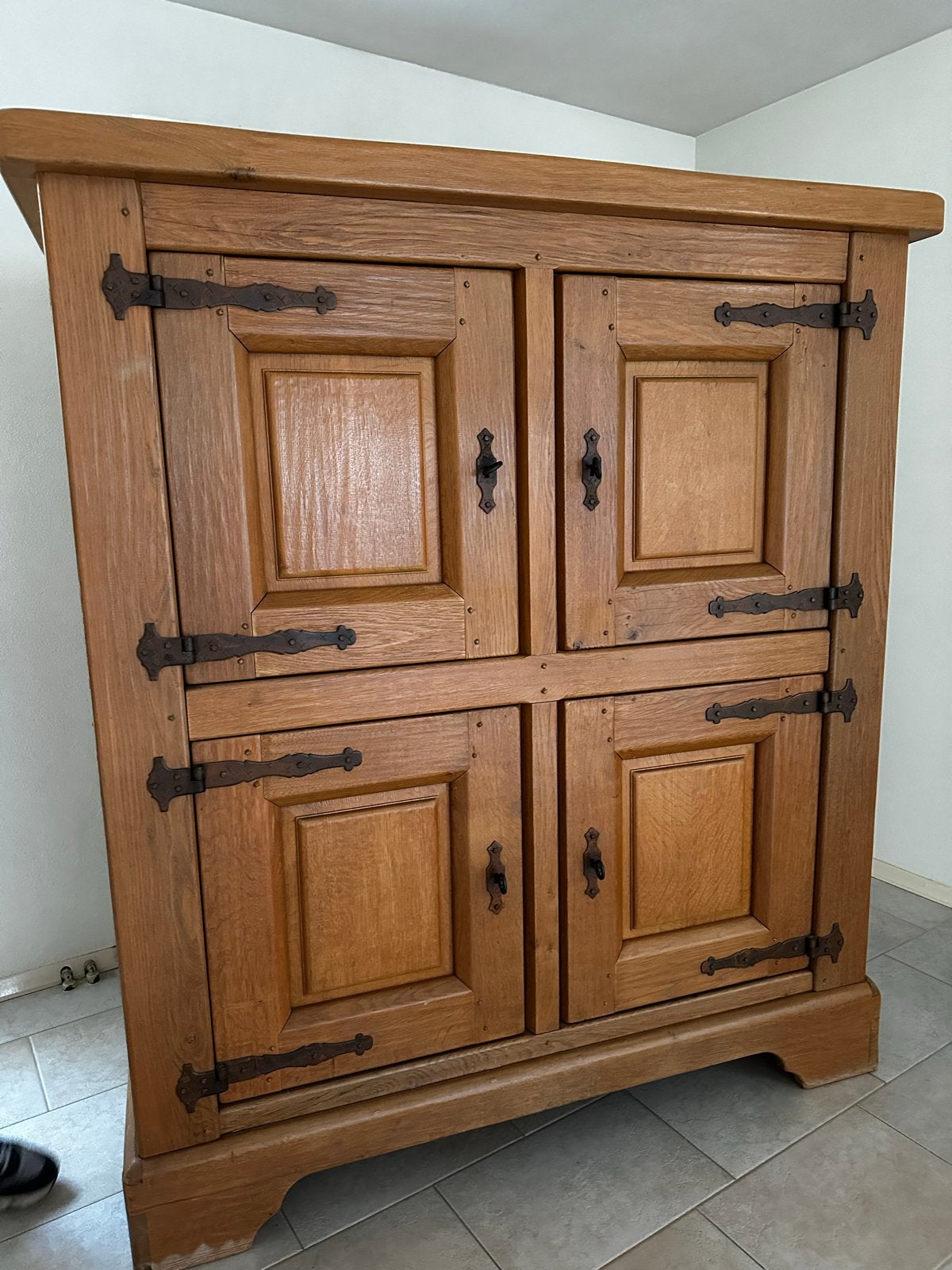 Eiken kast - Goede kwaliteit! 160x180x55 cm, Ophalen