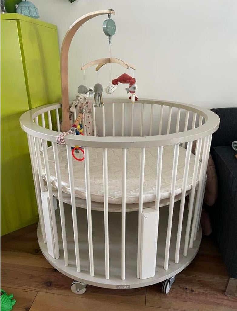 Bopita Ronde Box Wit/Lichtgrijs + Kleed, Ophalen, Zo goed als nieuw, Rond, Boxkleed
