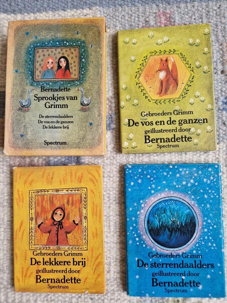 Bernadette Watts Sprookjes van Grimm mini prentenboeken, Boeken, Prentenboeken en Plaatjesalbums, Ophalen of Verzenden, Zo goed als nieuw