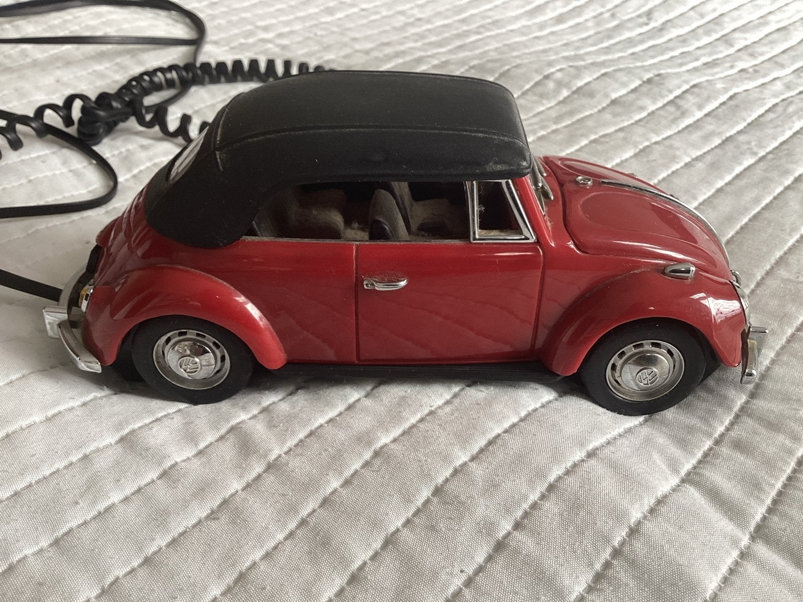 Vintage Volkswagen Kever Telefoon - Rood Cabriolet Model, Telecommunicatie, Ophalen of Verzenden, Gebruikt