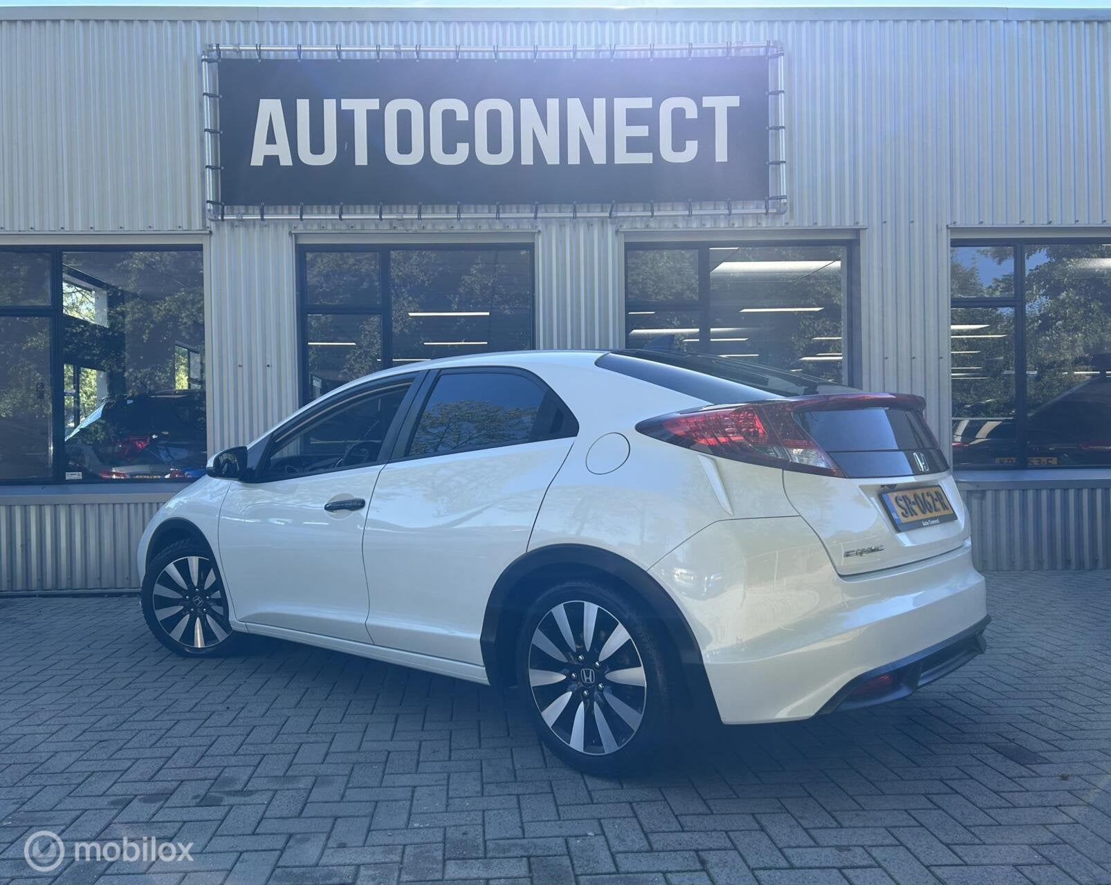 Honda Civic 1.8 Sport 142 PK, NAVI, CAMERA, CRUISE, Auto's, Voorwielaandrijving, Euro 5, Gebruikt, Alcantara