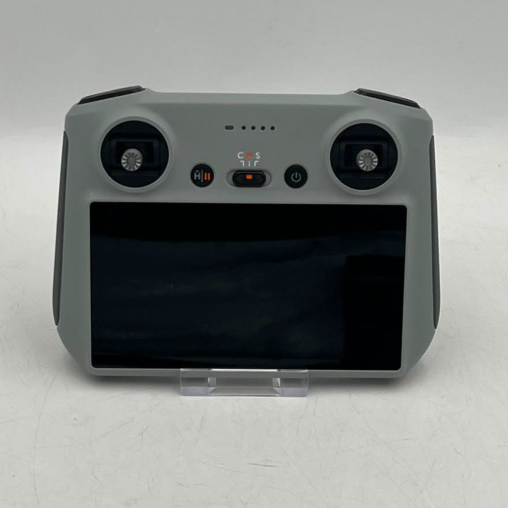 DJI Remote controller RM-330 RC - Nieuwstaat + Tas DJI, DJI, Zo goed als nieuw, Inform@dji.com, DJI Sky City
No. 55 Xianyuan Road
Nanshan District, Shenzhen
China