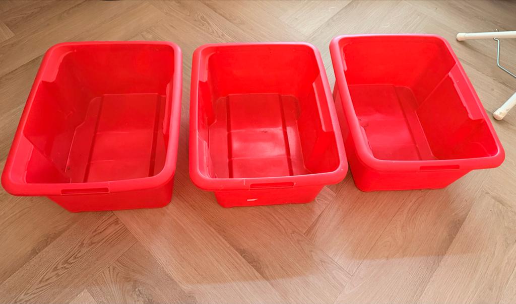 3 Curver boxen rood, Ophalen, Gebruikt, Bak of Kist