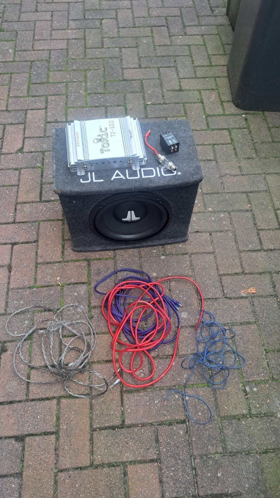 JL Audio Subwoofer met Toxic Versterker 200W, Ophalen, Gebruikt