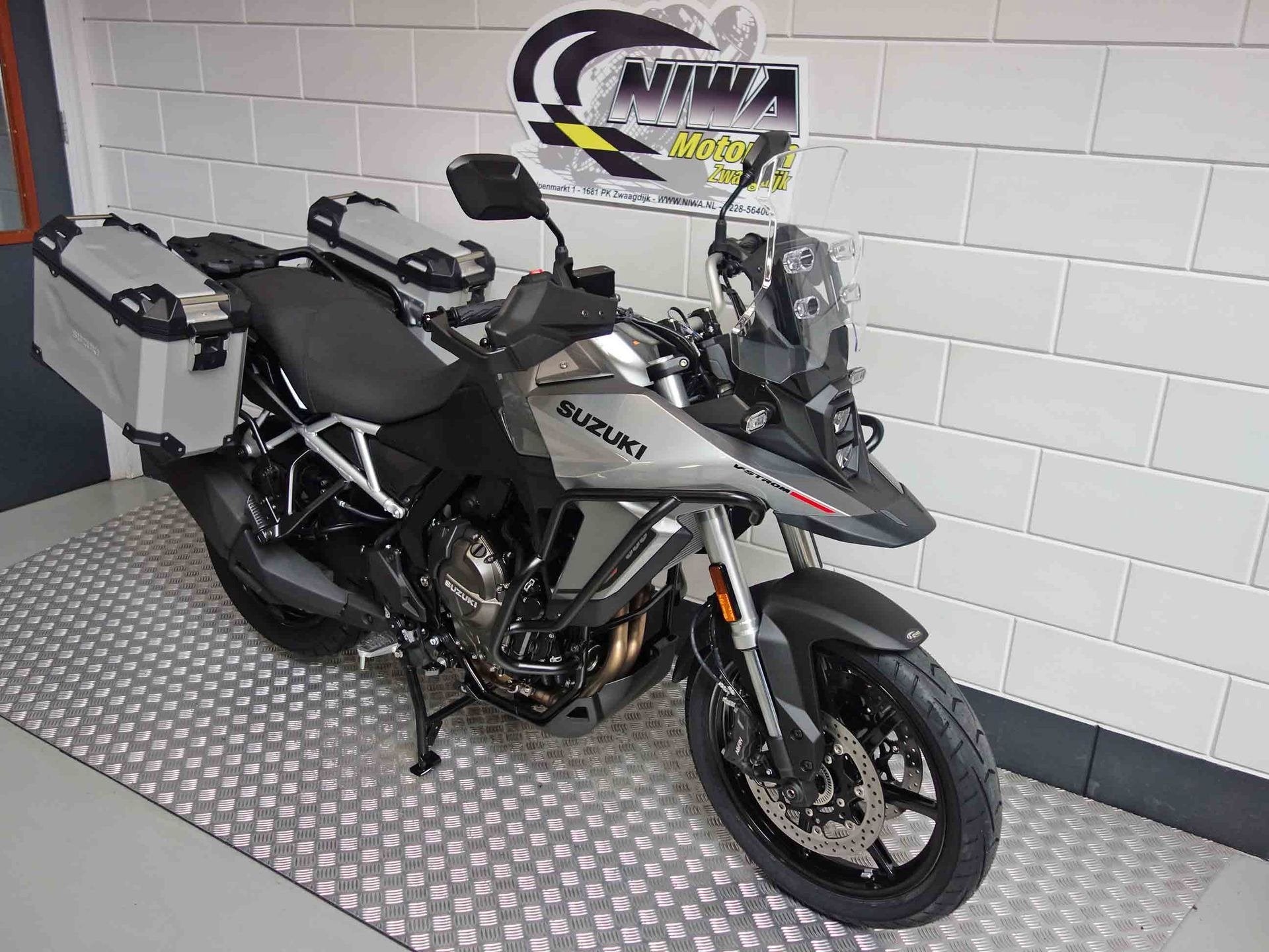Suzuki V-Strom 800, Motoren, Meer dan 35 kW, Toermotor, ABS, 776 cc