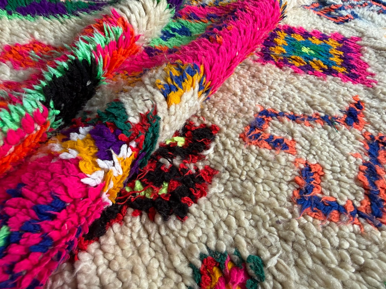 Handgeknoopt Marokkaans Azilal tapijt 290 x 126 cm, 1053ML, Amsterdam, Info@bababoho.com, 200 cm of meer, Ophalen of Verzenden