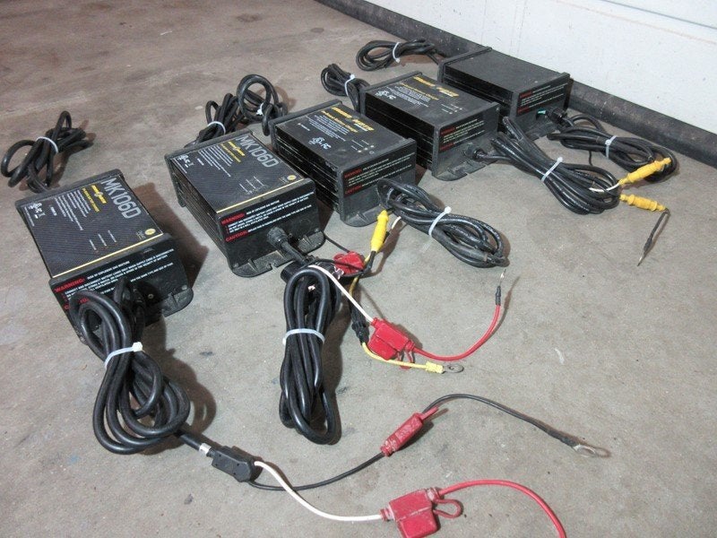 5 x Minn Kota acculader 120V naar 12V, Watersport en Boten, Accessoires en Onderhoud, Ophalen, Gebruikt, Overige typen