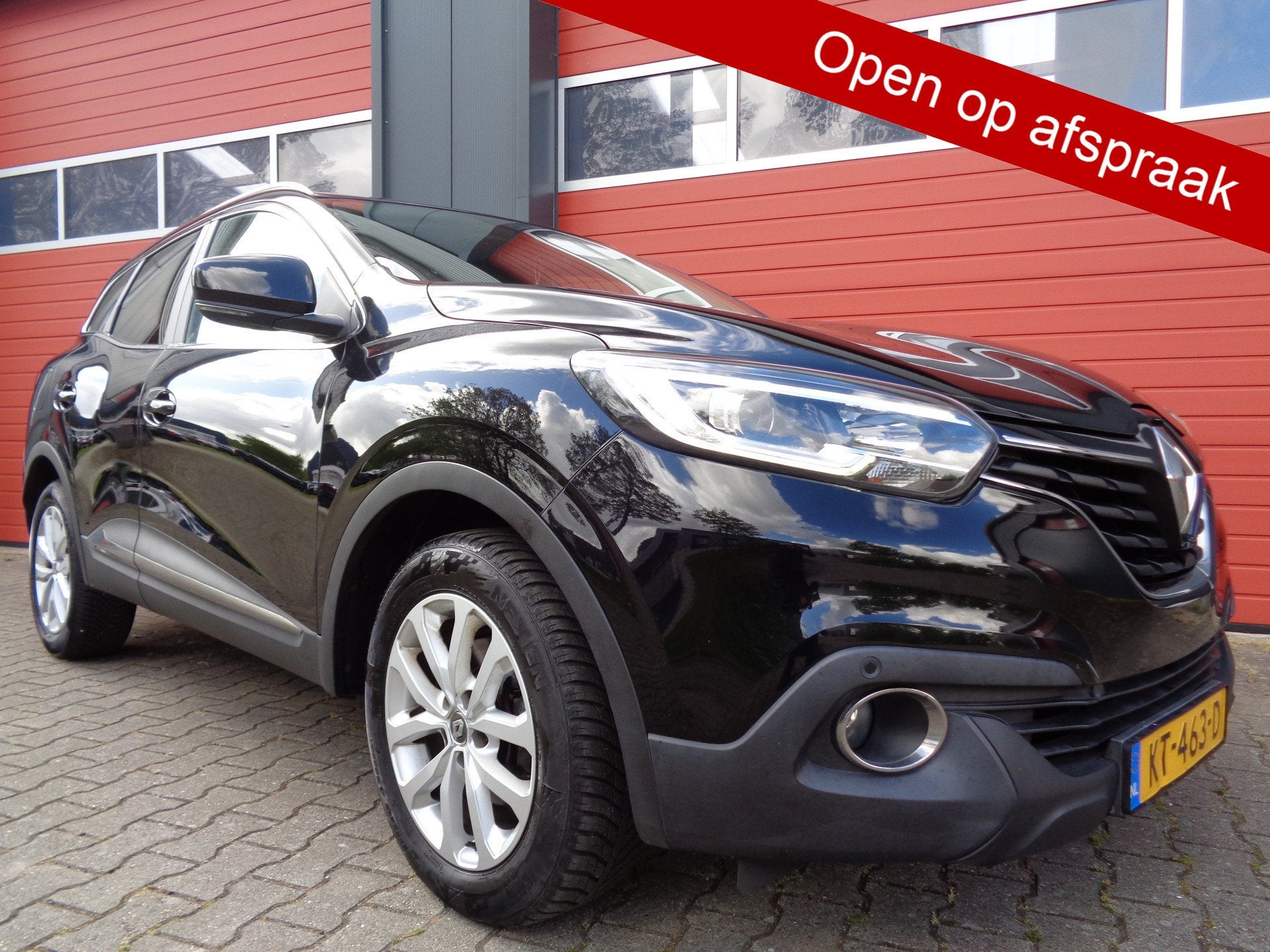 Renault Kadjar 1.2 TCe Zen 131PK Automaat Navi Clima Cruise, Auto's, Kadjar, Parkeersensor, Gebruikt, 4 cilinders