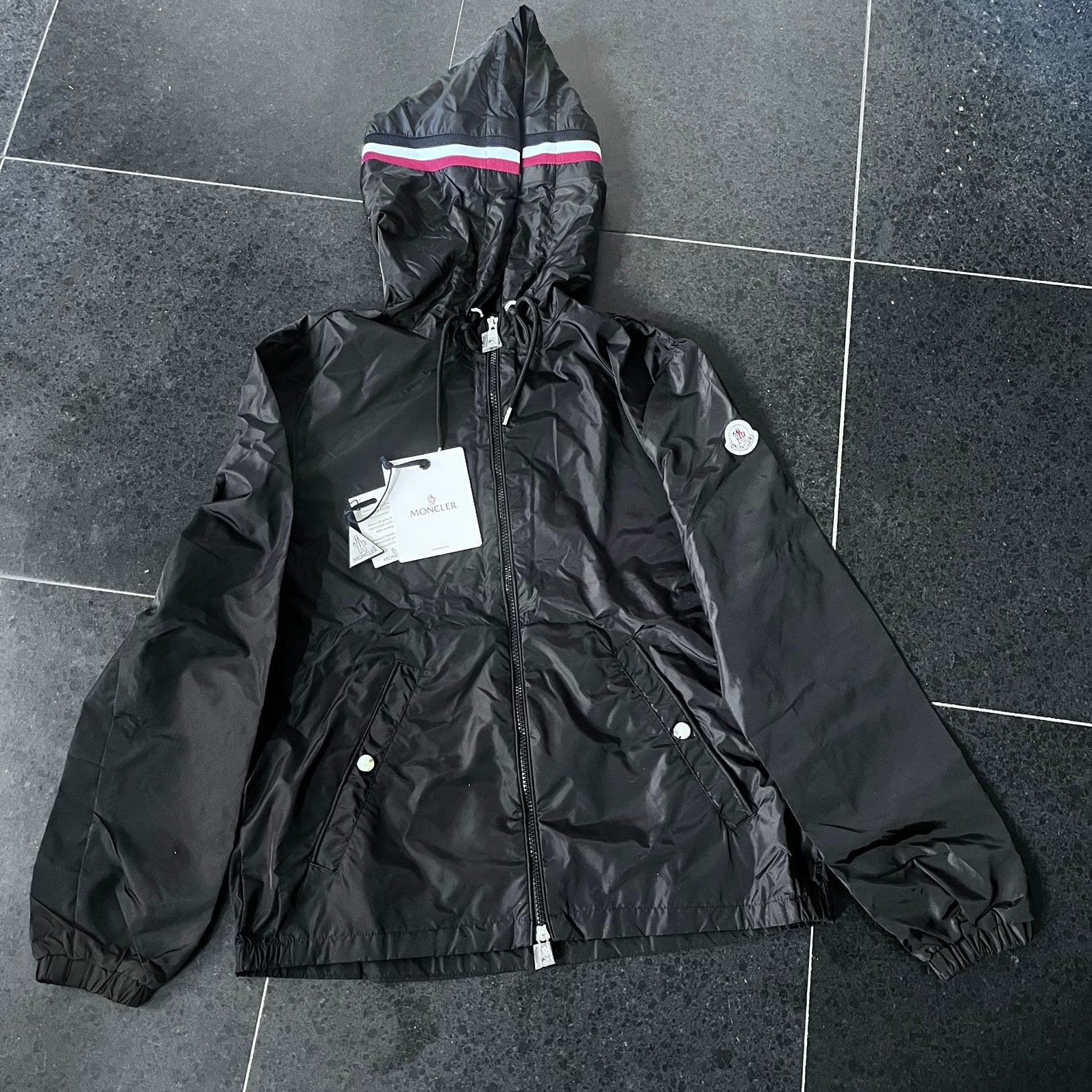 Moncler windbreaker maat S, Ophalen of Verzenden, Nieuw, Maat 46 (S) of kleiner, Zwart