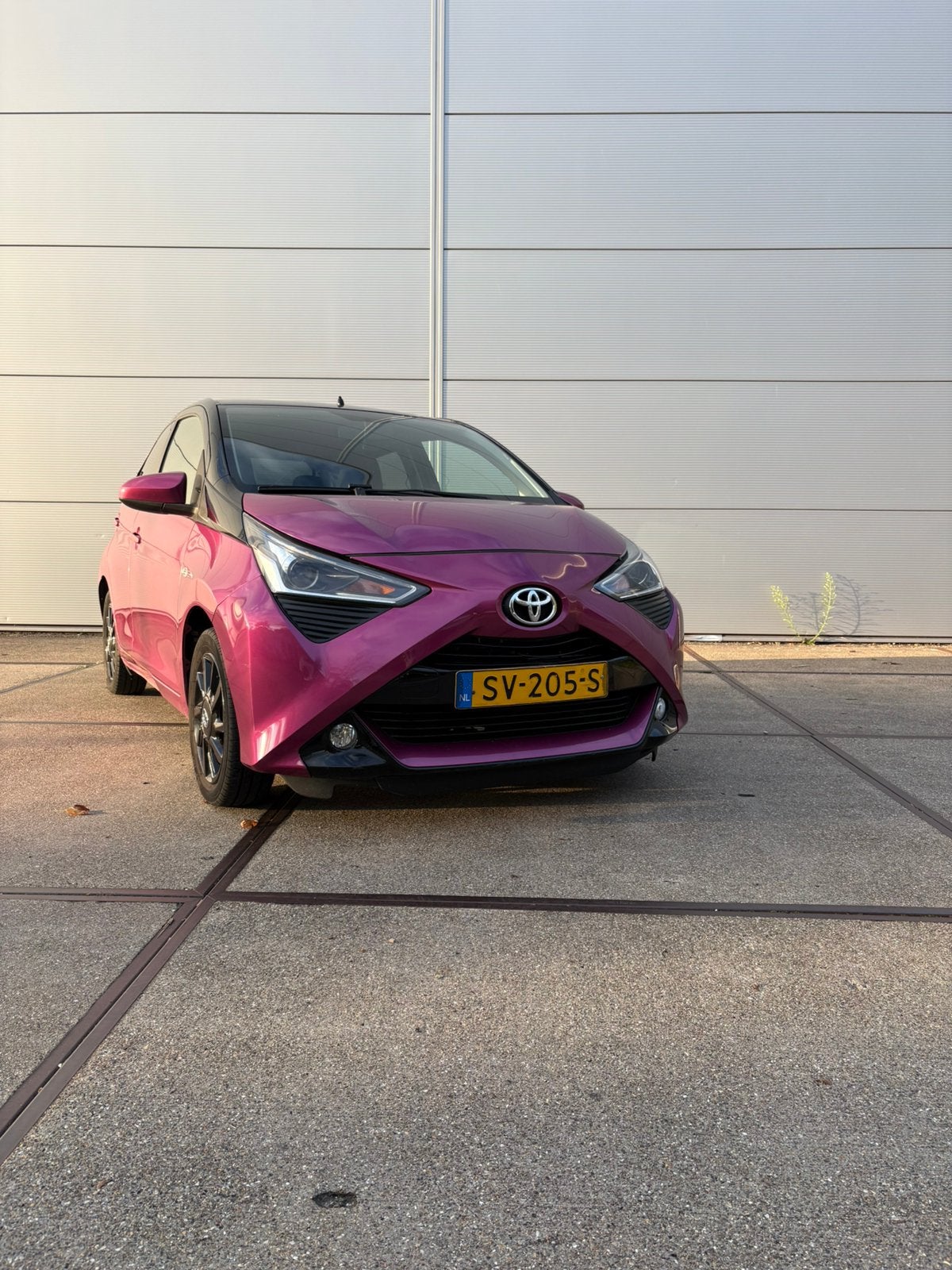 Toyota Aygo 1.0 Vvt-i 72pk 5D 2018 NL carplay, Auto's, Voorwielaandrijving, Overige kleuren, 4 stoelen, Origineel Nederlands