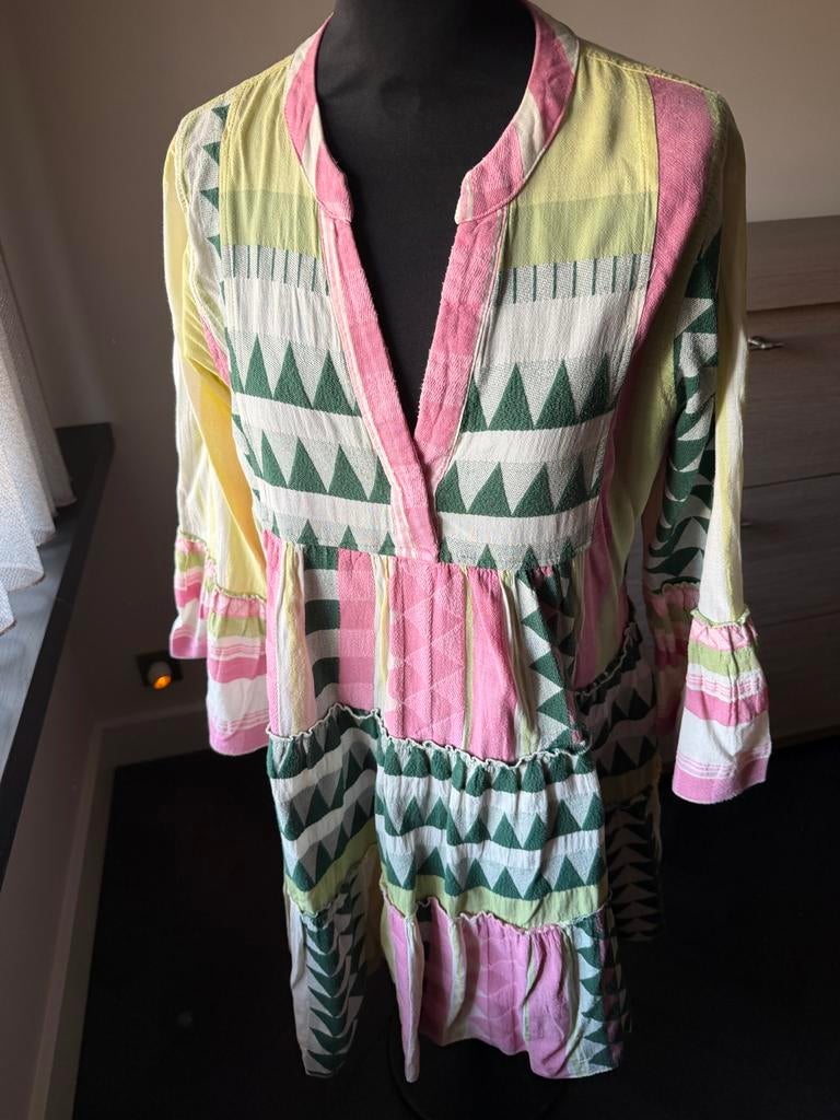 Schitterende Devotion Twins jurk, Kleding | Dames, Jurken, Zo goed als nieuw, Maat 38/40 (M), Overige kleuren, Knielengte, Ophalen of Verzenden
